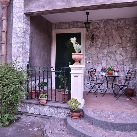 Villa Caterina, Alle Pendici Del Vulcano Etna Viagrande Exterior photo